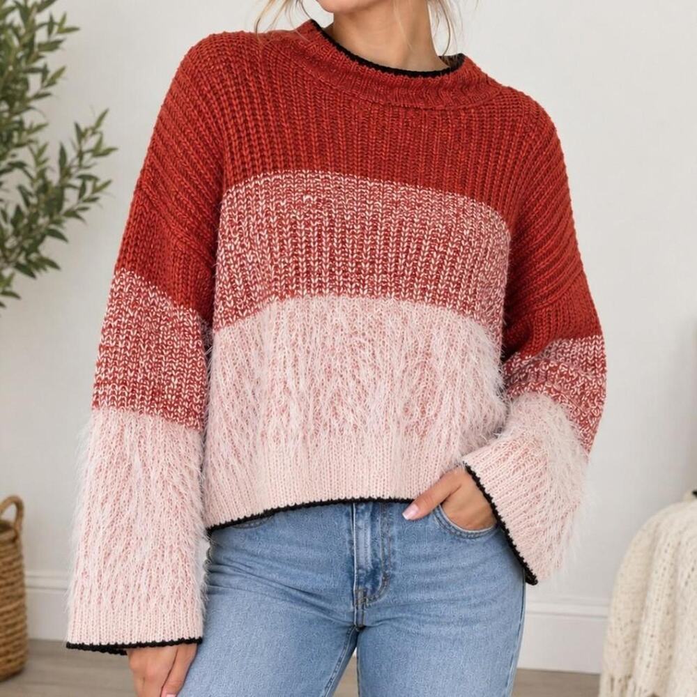LUSH Boutique Knit Sweater 🤍